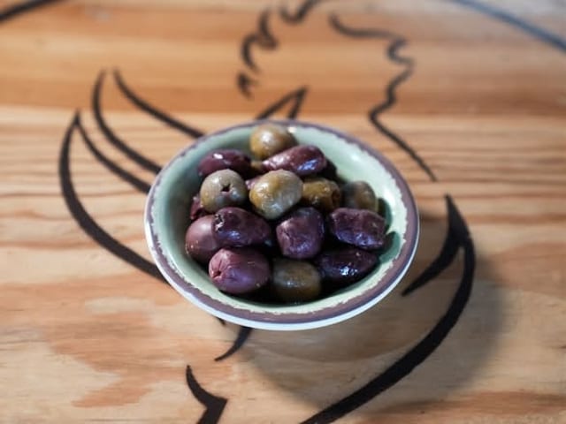 Mixed Olives.