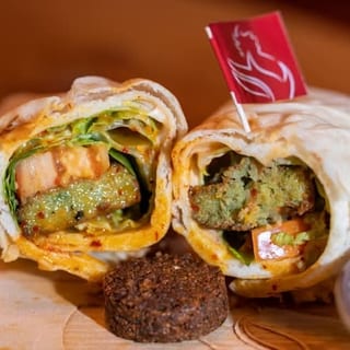 10 Falafel Pita